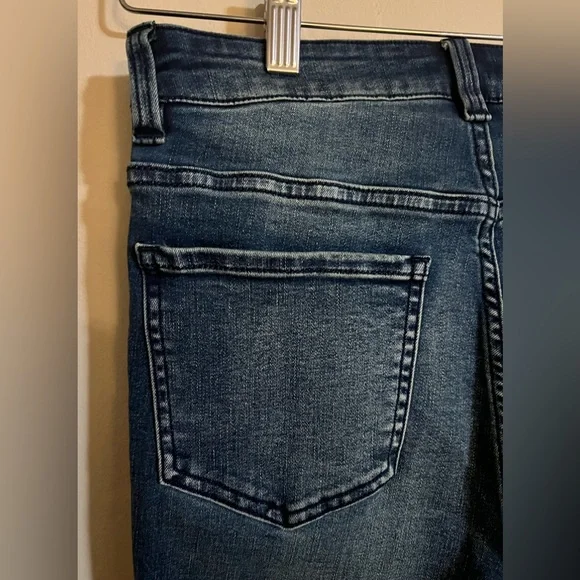 Universal Standard Seine High Rise Skinny Jean - Picture 12 of 16